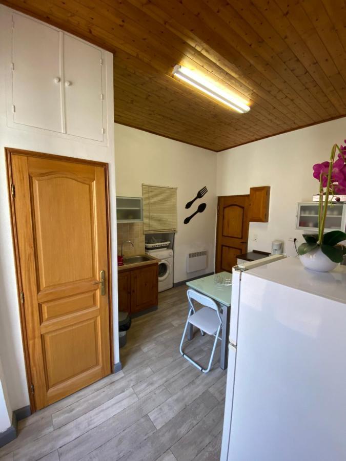 Appartement Climatise,Idealement Situe 100M Du Vieux Port. บาสเตีย ภายนอก รูปภาพ